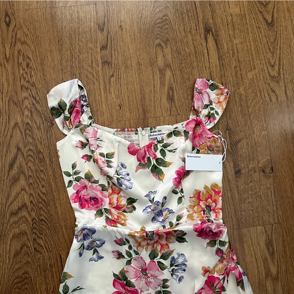 Reformation Beige Floral Genesis Off The Shoulder Back Smoking Silk Dress size 8 - Picture 7 of 13